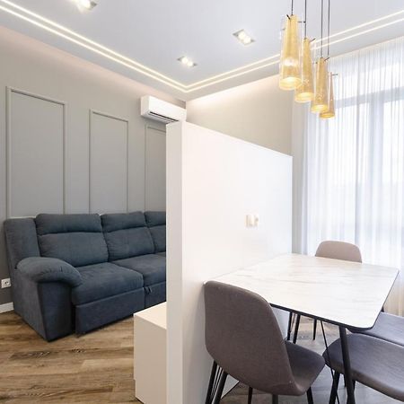 Petrovdom Ж38 In Luxury Apartments At 68 Zhylyanska Street,38 Perlyna Κίεβο Εξωτερικό φωτογραφία