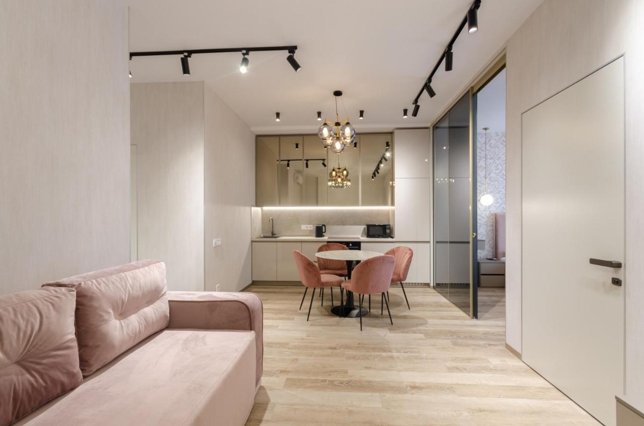 Petrovdom Ж38 In Luxury Apartments At 68 Zhylyanska Street,38 Perlyna Κίεβο Εξωτερικό φωτογραφία