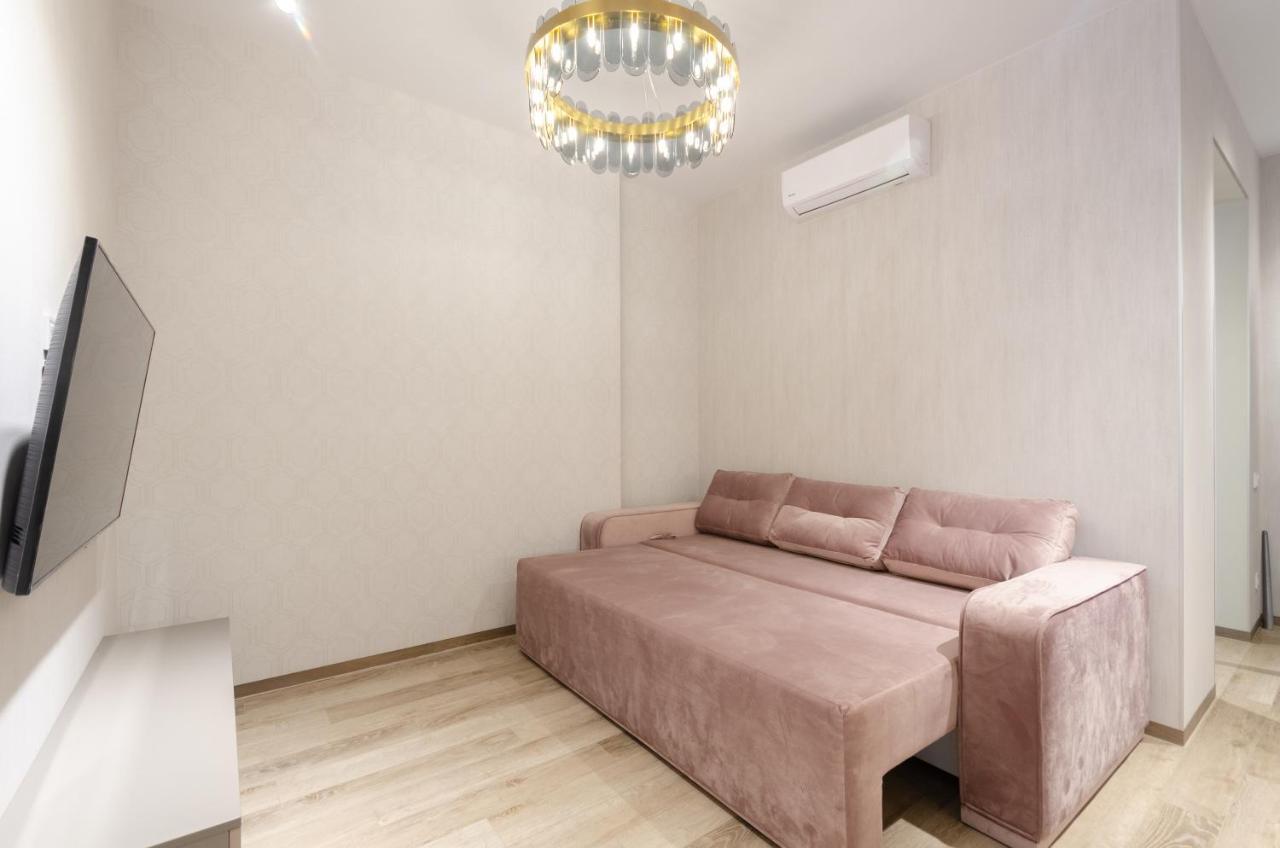 Petrovdom Ж38 In Luxury Apartments At 68 Zhylyanska Street,38 Perlyna Κίεβο Εξωτερικό φωτογραφία