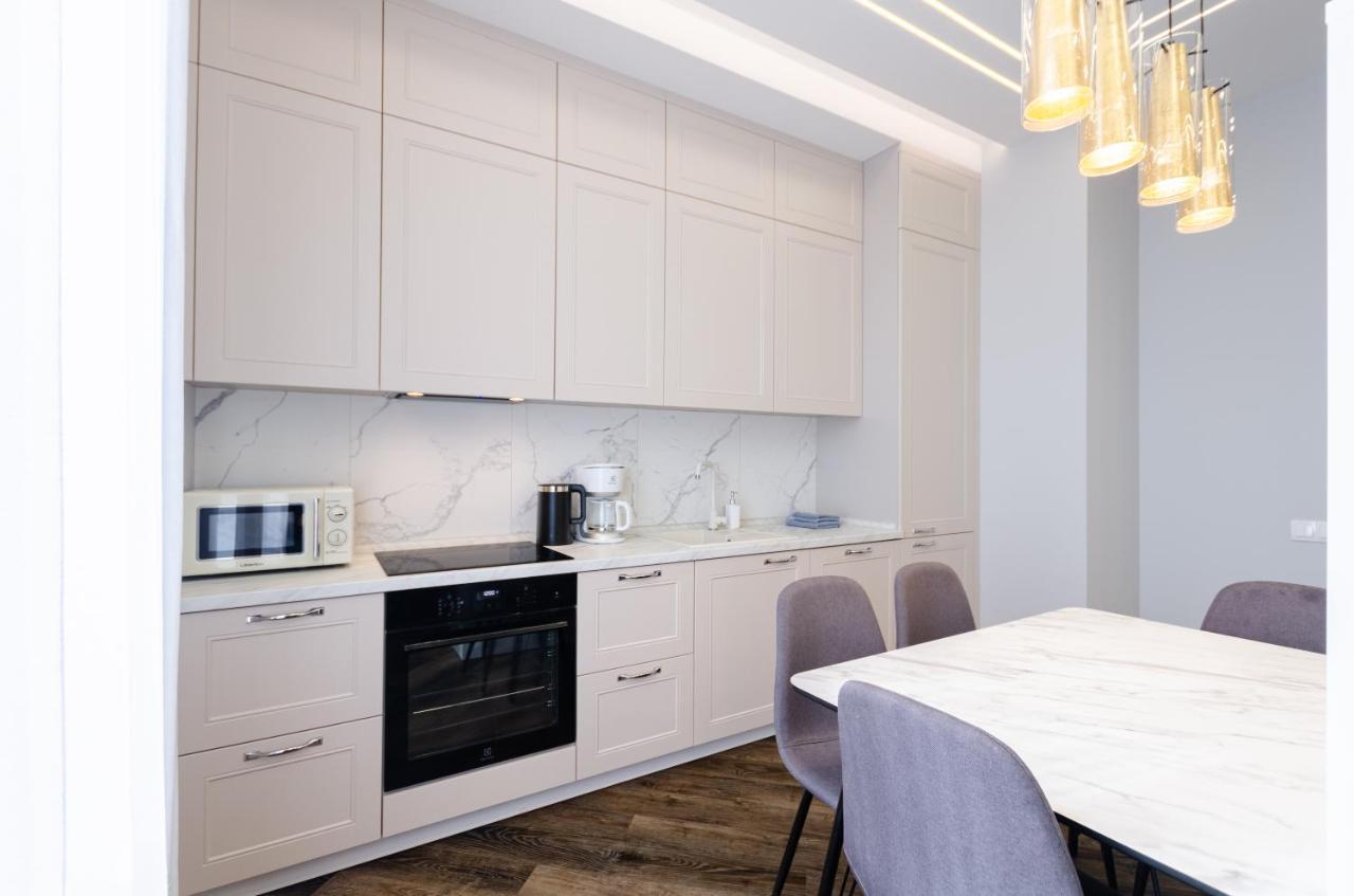 Petrovdom Ж38 In Luxury Apartments At 68 Zhylyanska Street,38 Perlyna Κίεβο Εξωτερικό φωτογραφία