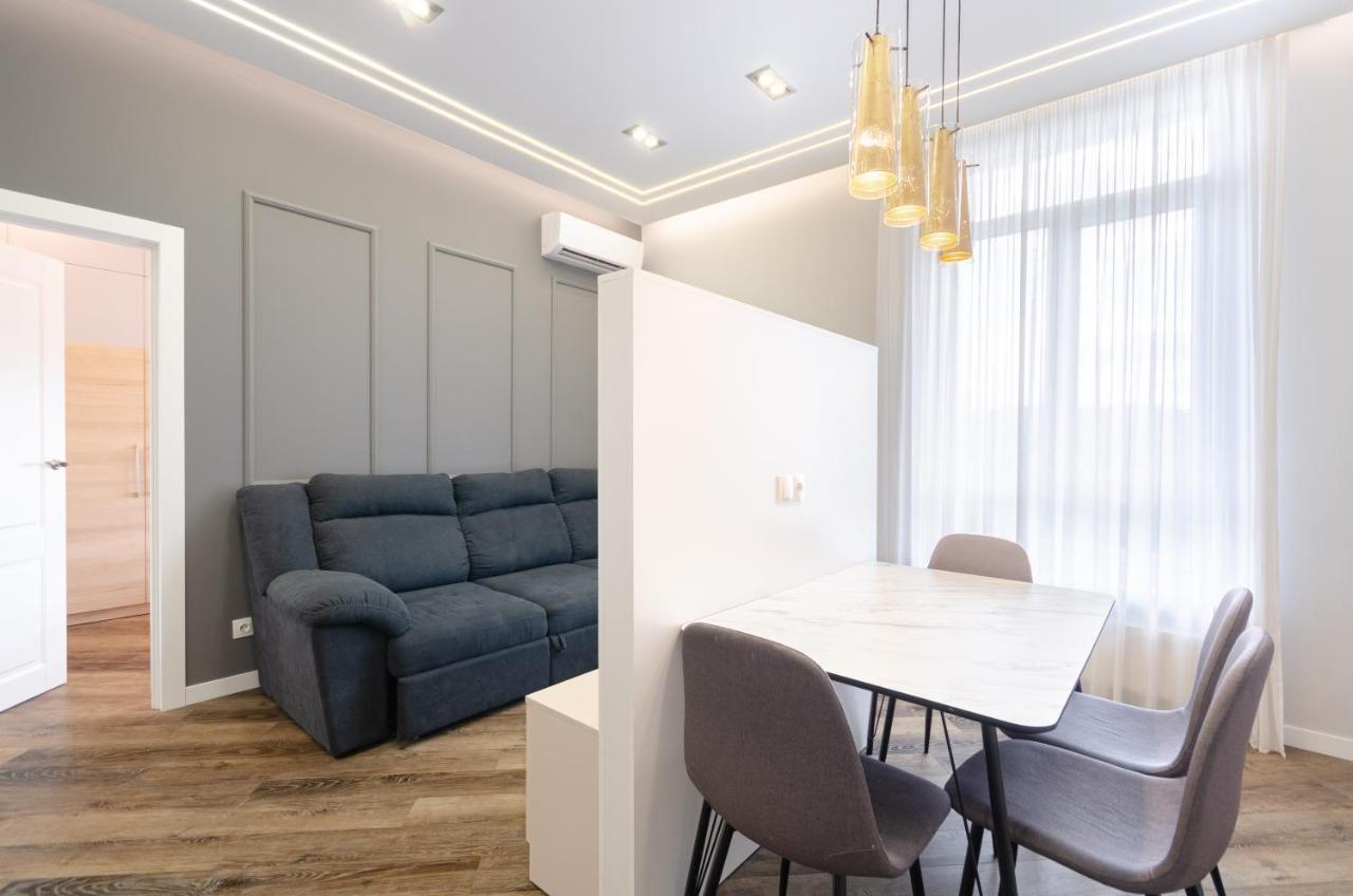 Petrovdom Ж38 In Luxury Apartments At 68 Zhylyanska Street,38 Perlyna Κίεβο Εξωτερικό φωτογραφία